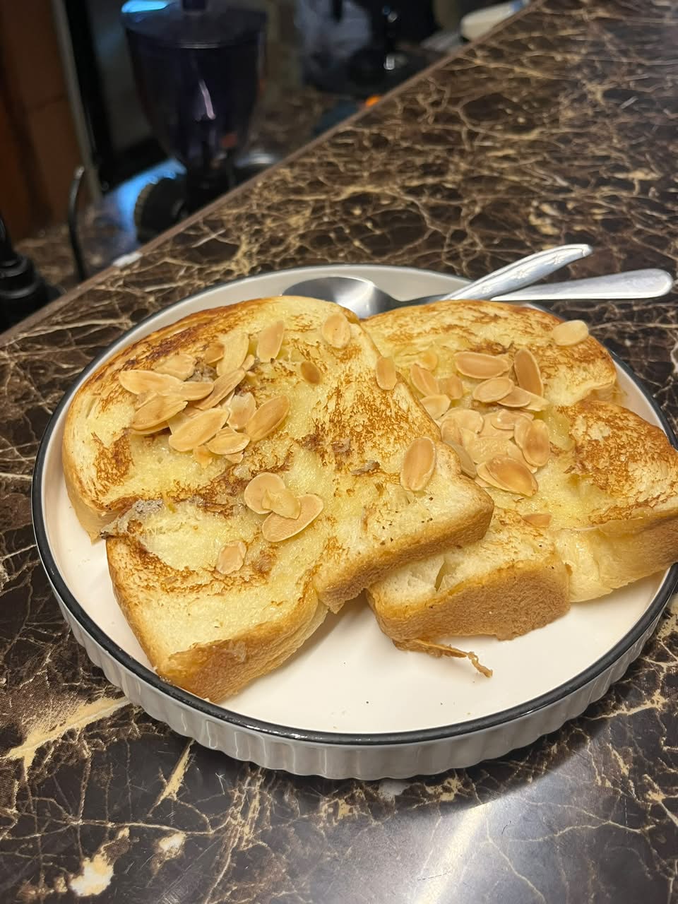 Roti Panggang Susu