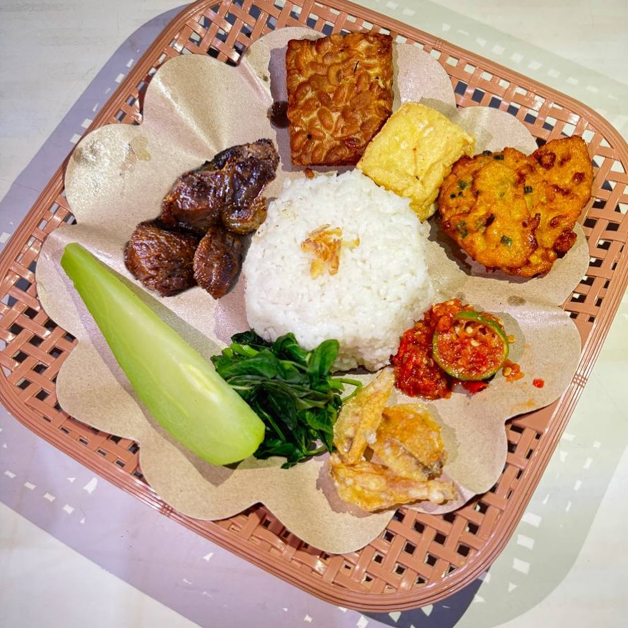Nasi Tempong Empal
